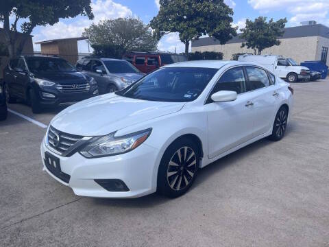 2018 Nissan Altima 2.5 SV FWD photo