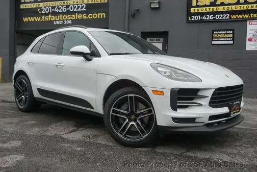 2020 Porsche Macan S AWD photo