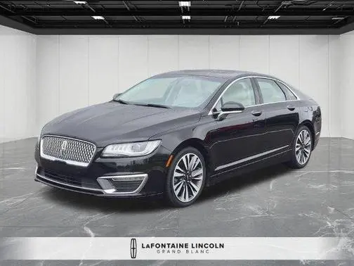 2020 Lincoln MKZ Reserve FWD photo