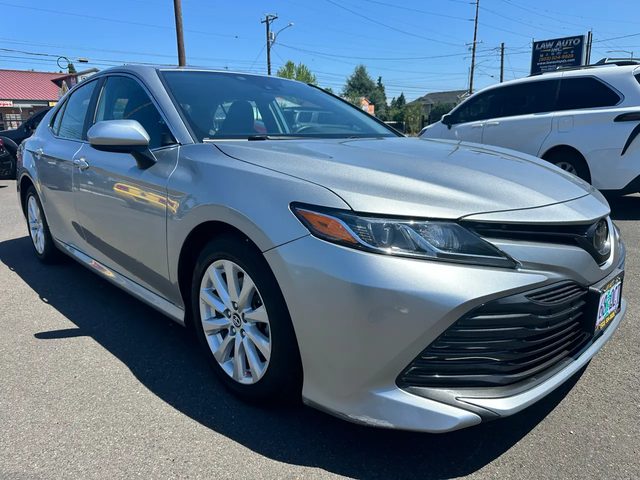 2019 Toyota Camry LE FWD photo