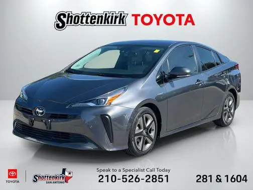 2020 Toyota Prius XLE FWD photo