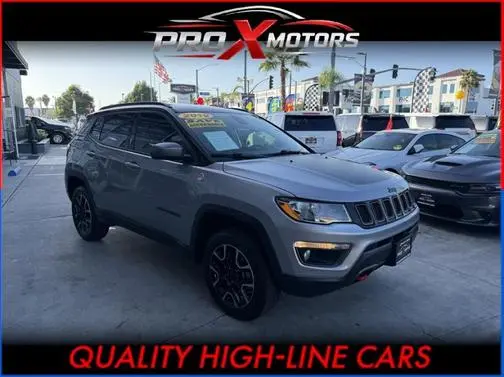 2019 Jeep Compass Trailhawk 4WD photo
