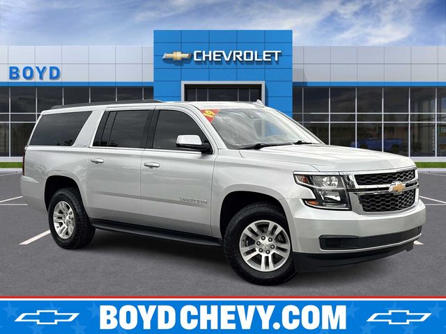 2019 Chevrolet Suburban LT 4WD photo
