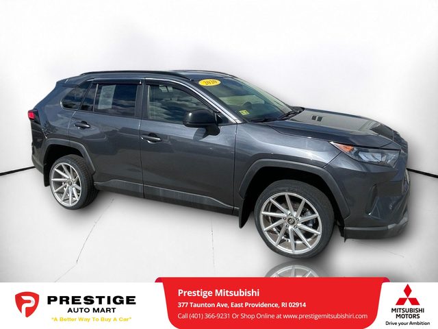 2020 Toyota RAV4 LE AWD photo