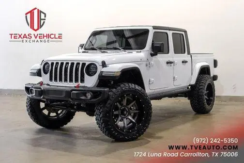 2020 Jeep Gladiator Overland 4WD photo