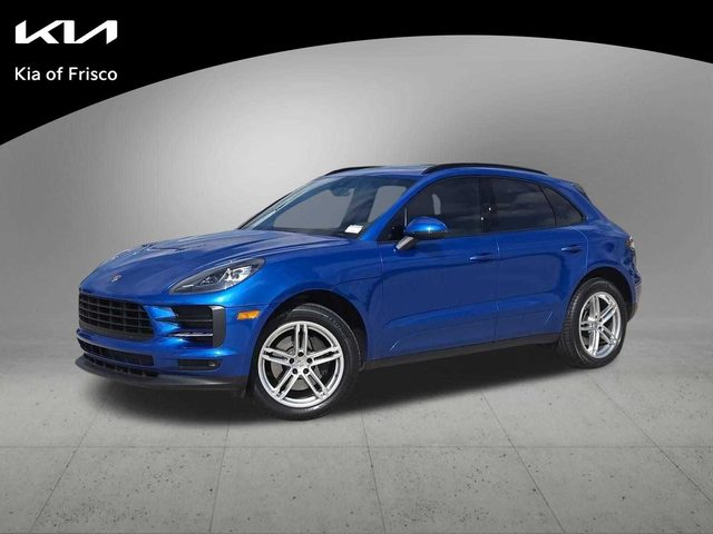 2020 Porsche Macan AWD photo