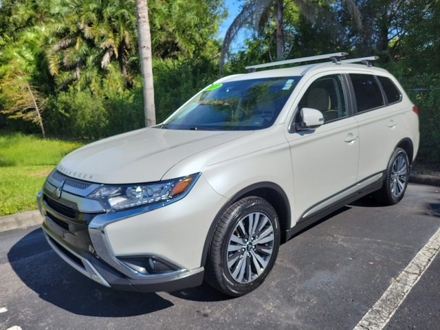 2020 Mitsubishi Outlander SEL FWD photo