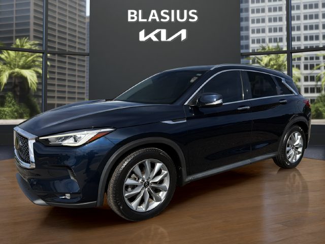 2020 Infiniti QX50 LUXE AWD photo