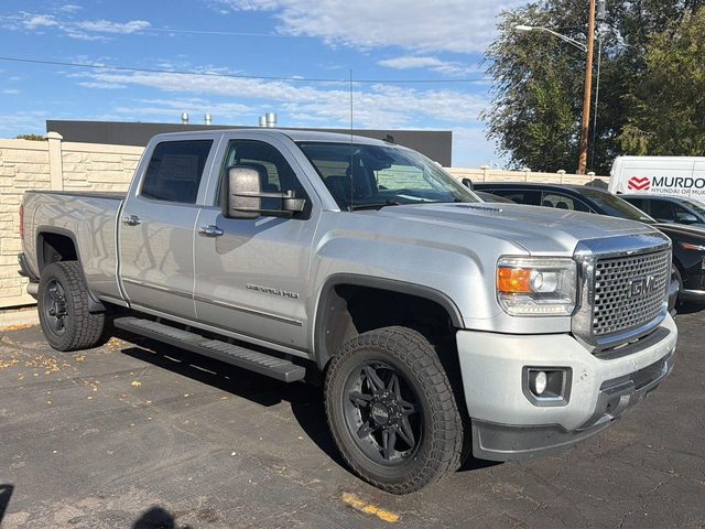 2015 GMC Sierra 2500HD Denali 4WD photo