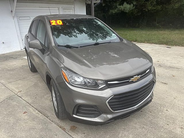 2020 Chevrolet Trax LS FWD photo