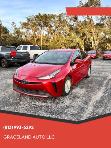 2020 Toyota Prius LE FWD photo