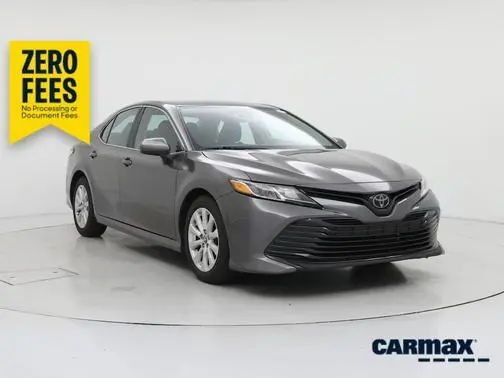 2019 Toyota Camry LE FWD photo