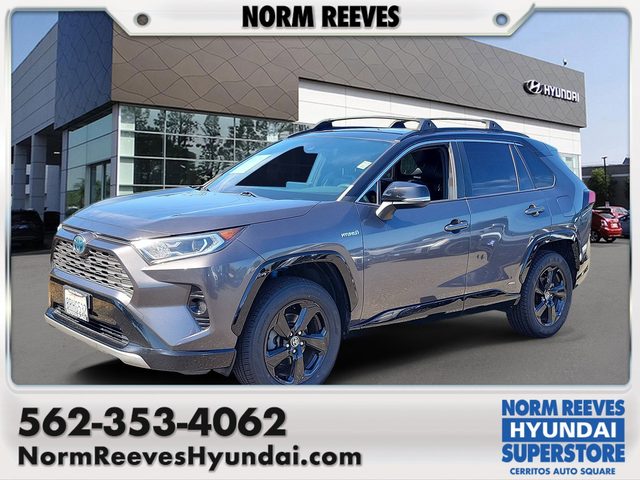 2020 Toyota RAV4 Hybrid XSE AWD photo