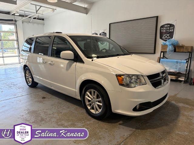 2019 Dodge Grand Caravan SXT FWD photo