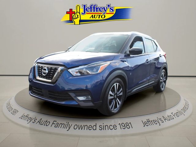 2020 Nissan Kicks SR FWD photo