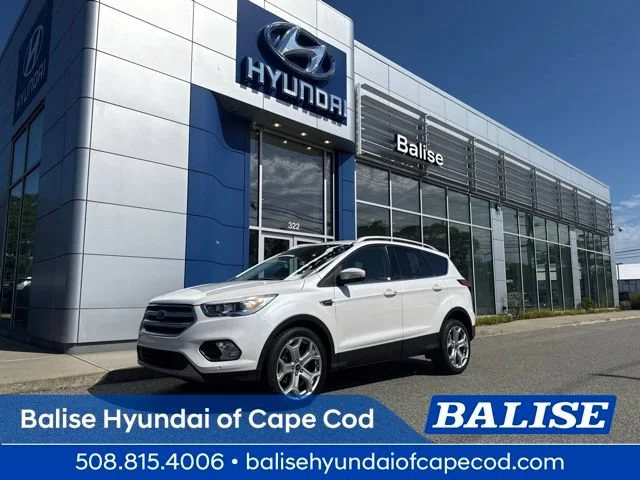 2019 Ford Escape Titanium FWD photo