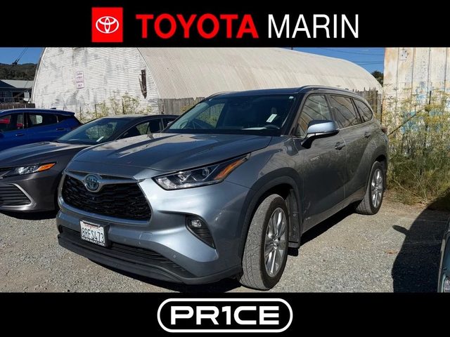 2020 Toyota Highlander Hybrid Limited AWD photo