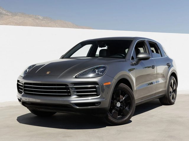 2020 Porsche Cayenne  AWD photo