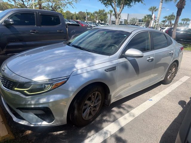 2020 Kia Optima LX FWD photo