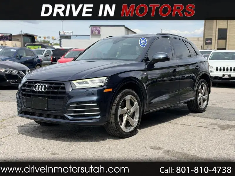 2020 Audi Q5 Titanium Premium Plus AWD photo