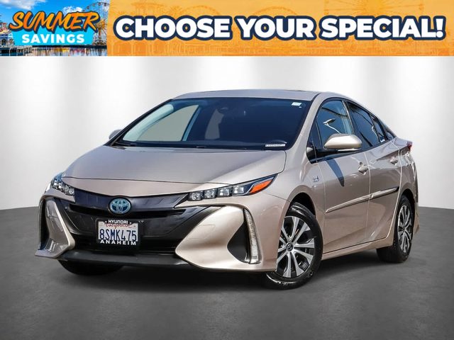 2020 Toyota Prius Prime LE FWD photo