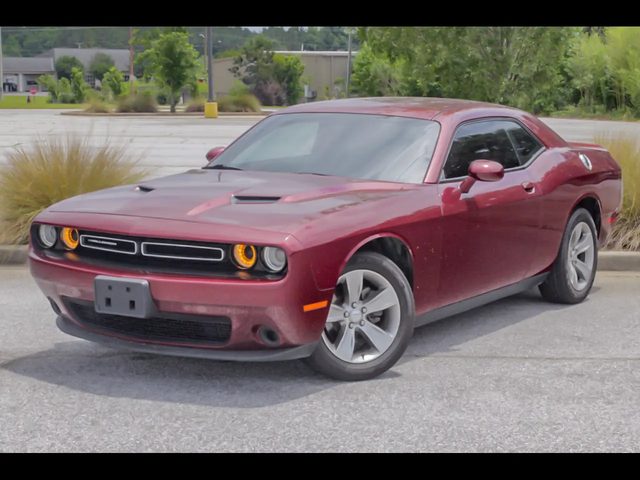 2019 Dodge Challenger SXT RWD photo