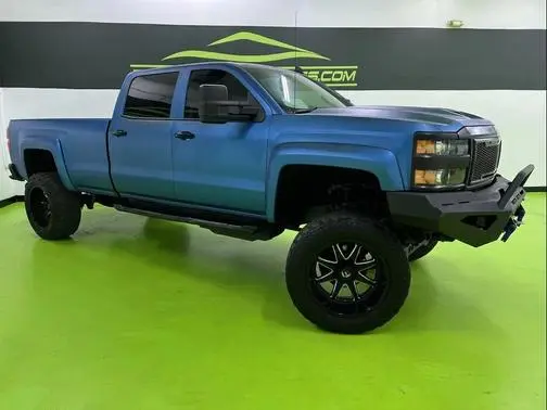 2019 Chevrolet Silverado 2500HD LT 4WD photo