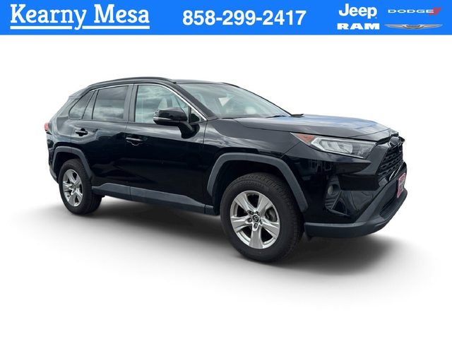 2019 Toyota RAV4 XLE AWD photo