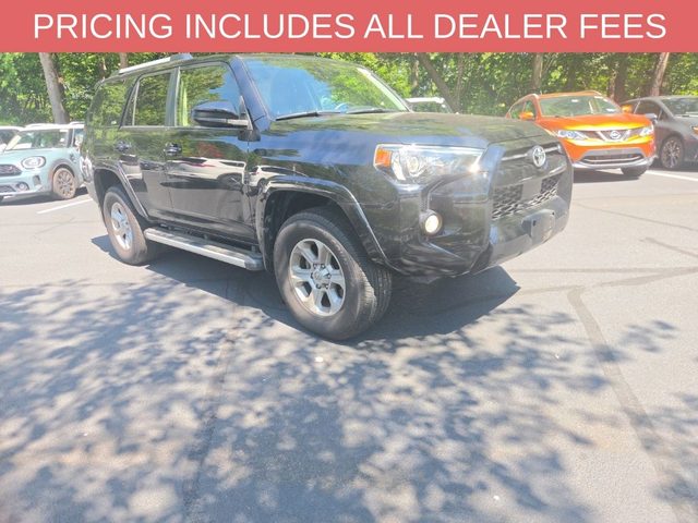 2020 Toyota 4Runner SR5 4WD photo