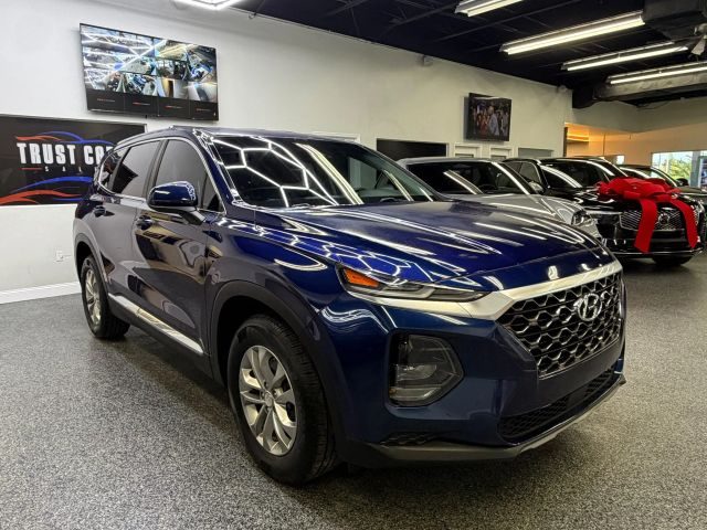 2020 Hyundai Santa Fe SE FWD photo