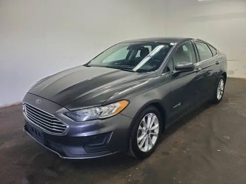 2019 Ford Fusion SE FWD photo