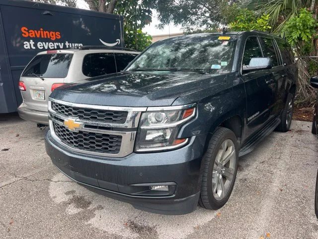 2020 Chevrolet Suburban LT 4WD photo