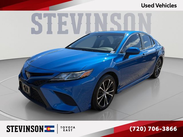 2019 Toyota Camry SE FWD photo