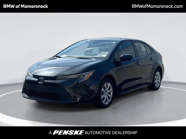 2020 Toyota Corolla LE FWD photo