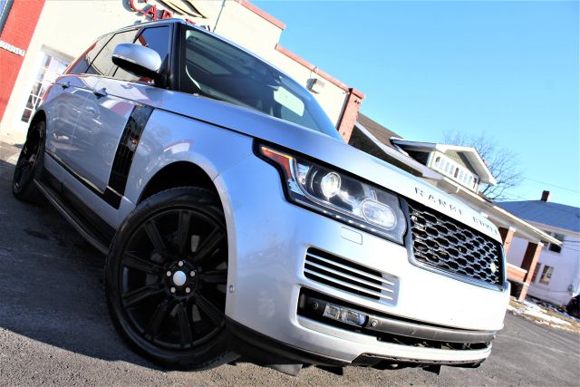 2015 Land Rover Range Rover Supercharged 4WD photo