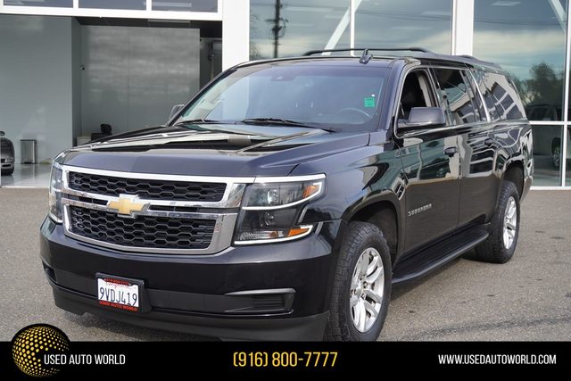 2019 Chevrolet Suburban LT 4WD photo