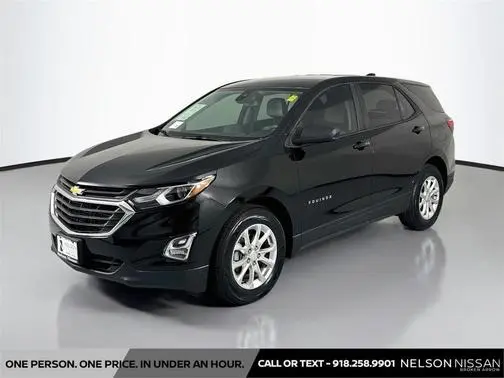 2020 Chevrolet Equinox LS FWD photo