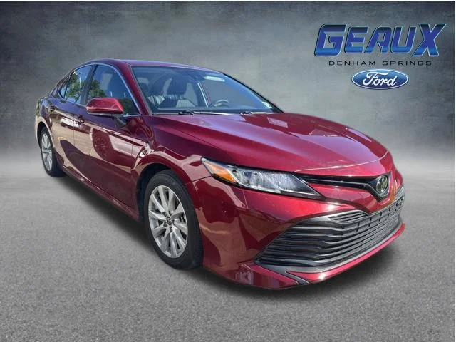 2020 Toyota Camry LE FWD photo