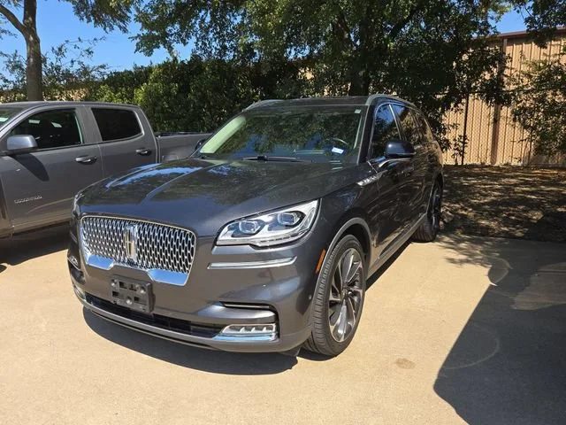 2020 Lincoln Aviator Reserve AWD photo