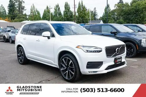 2020 Volvo XC90 Momentum AWD photo