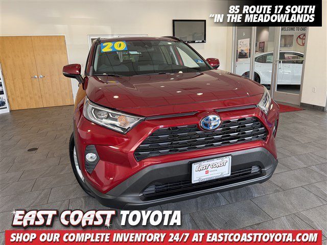 2020 Toyota RAV4 Hybrid XLE AWD photo