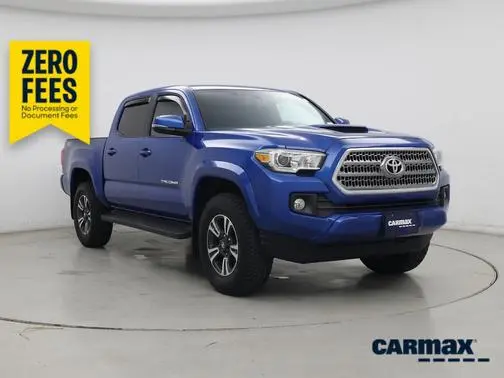 2017 Toyota Tacoma TRD Sport RWD photo