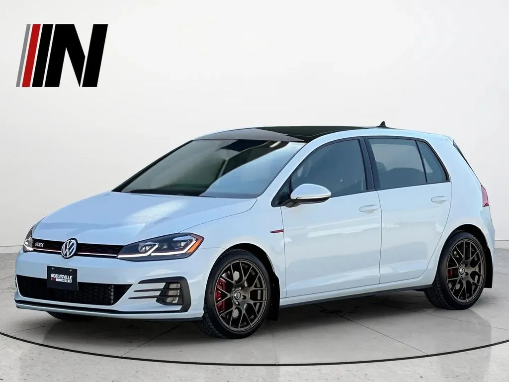 2020 Volkswagen Golf GTI SE FWD photo