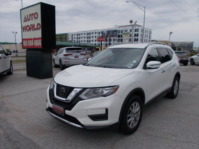 2020 Nissan Rogue SV AWD photo