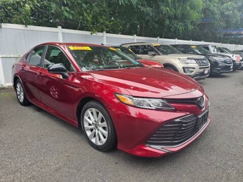 2020 Toyota Camry LE FWD photo
