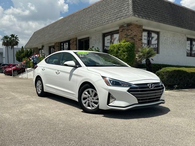 2020 Hyundai Elantra SE FWD photo