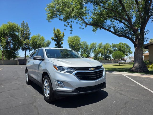 2020 Chevrolet Equinox LS FWD photo