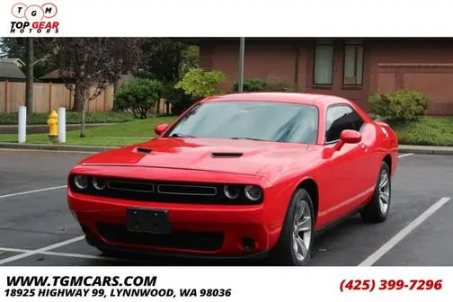 2019 Dodge Challenger SXT RWD photo