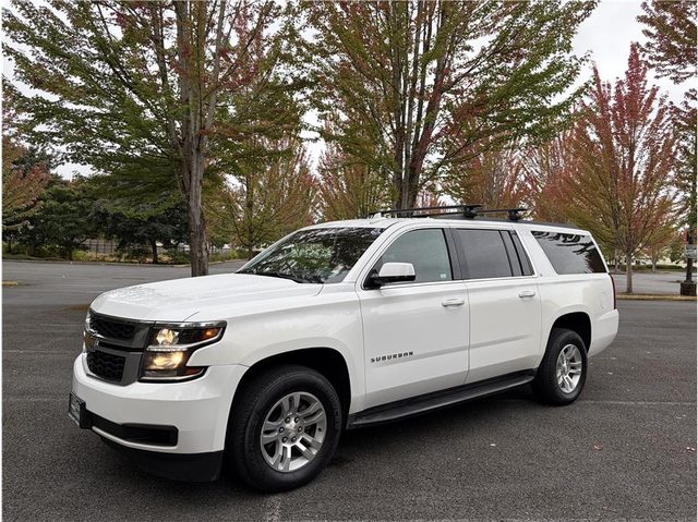 2019 Chevrolet Suburban LT 4WD photo