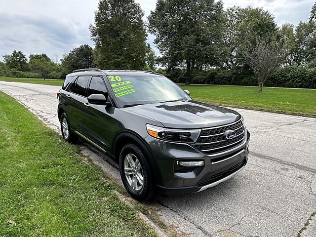 2020 Ford Explorer XLT 4WD photo